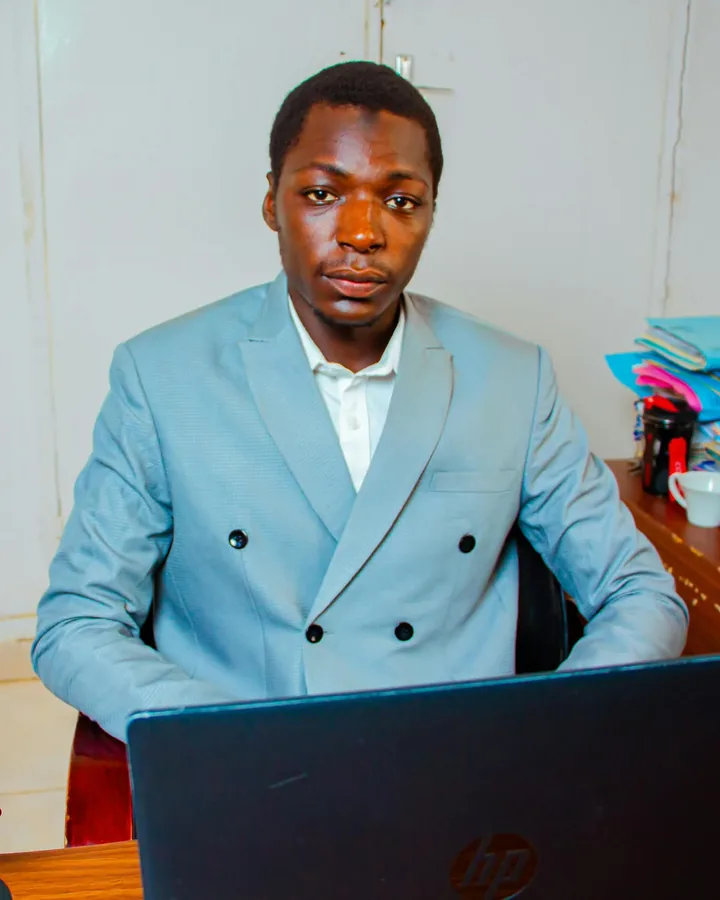 Portrait de MOUSSA Balla Azahidou, juriste